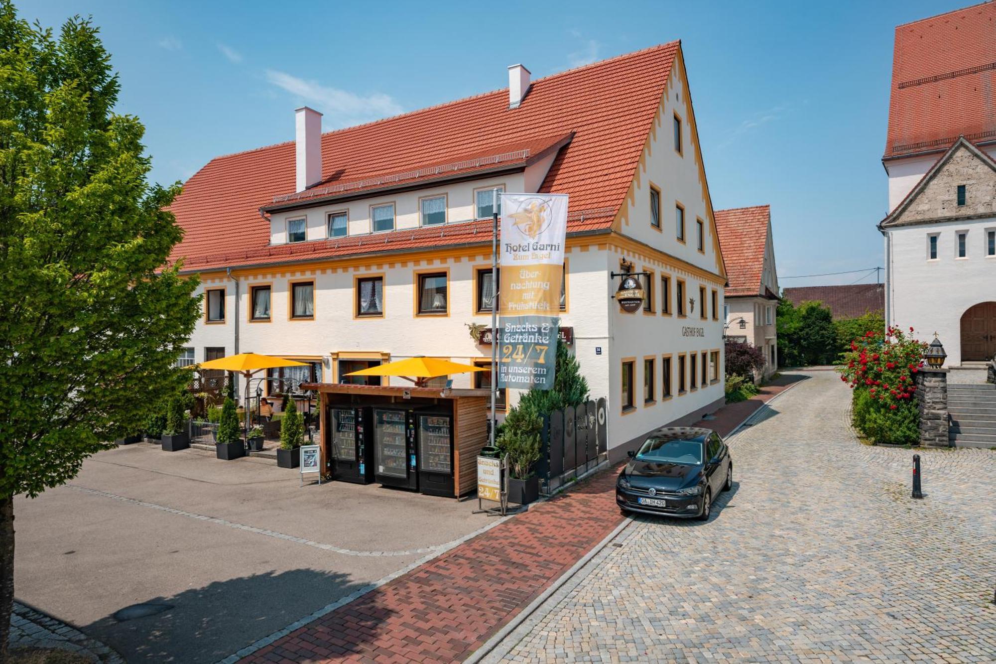 Hotel Garni "Zum Engel" Oberguenzburg Exteriör bild